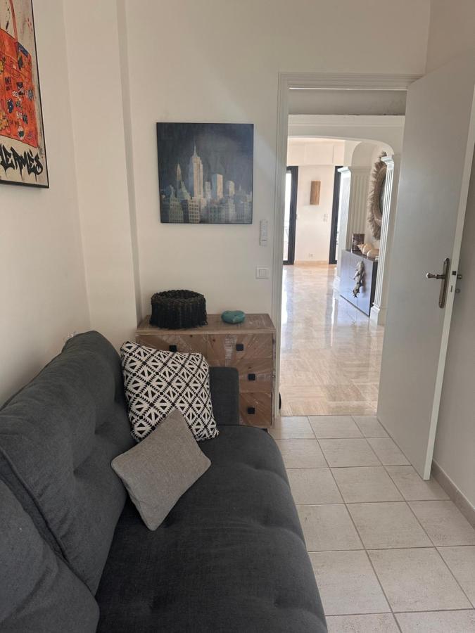 Premium Sea Front Apartment Le Lavandou Exterior photo